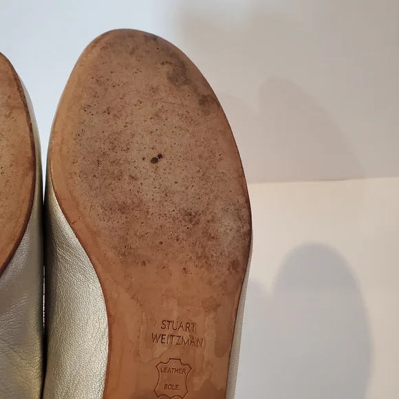 Stuart Weitzman Bolshoi Gold Flats Women's Size 9 - Picture 11 of 13